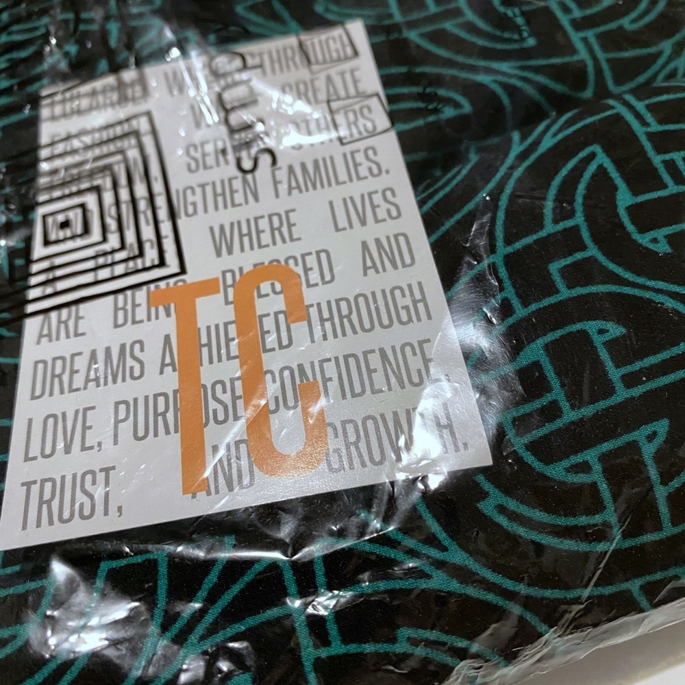 LuLaRoe St Patrick’s Day TC Leggings 2019
